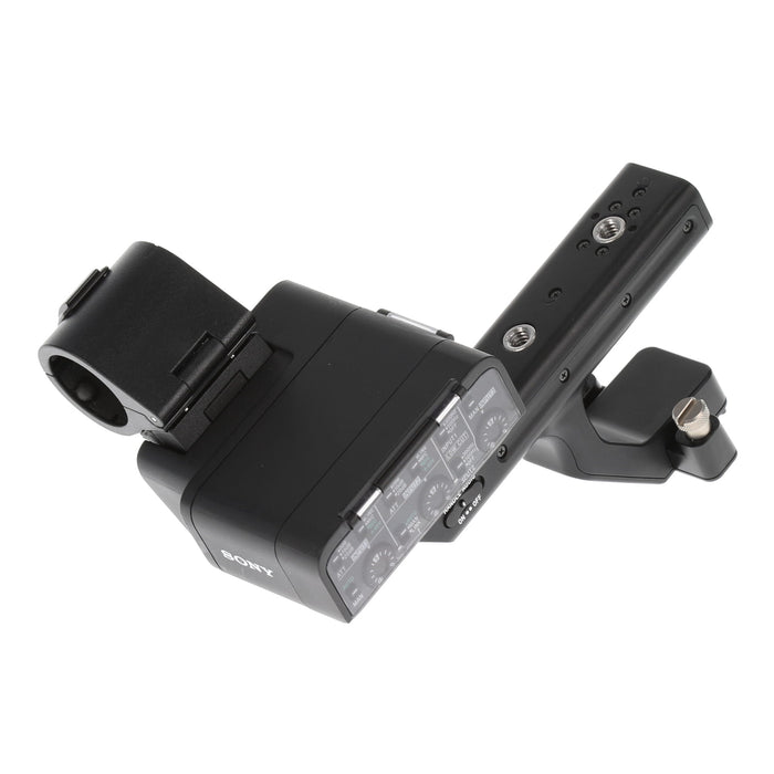 【中古品】SONY ILME-FX30 Cinema Line プロフェッショナルカムコーダー FX30(XLRハンドルユニット同梱モデル)