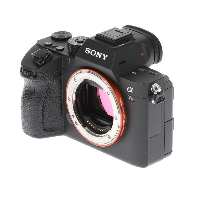 【中古品】SONY ILCE-7RM3 デジタル一眼カメラ α7R III(ボディのみ)