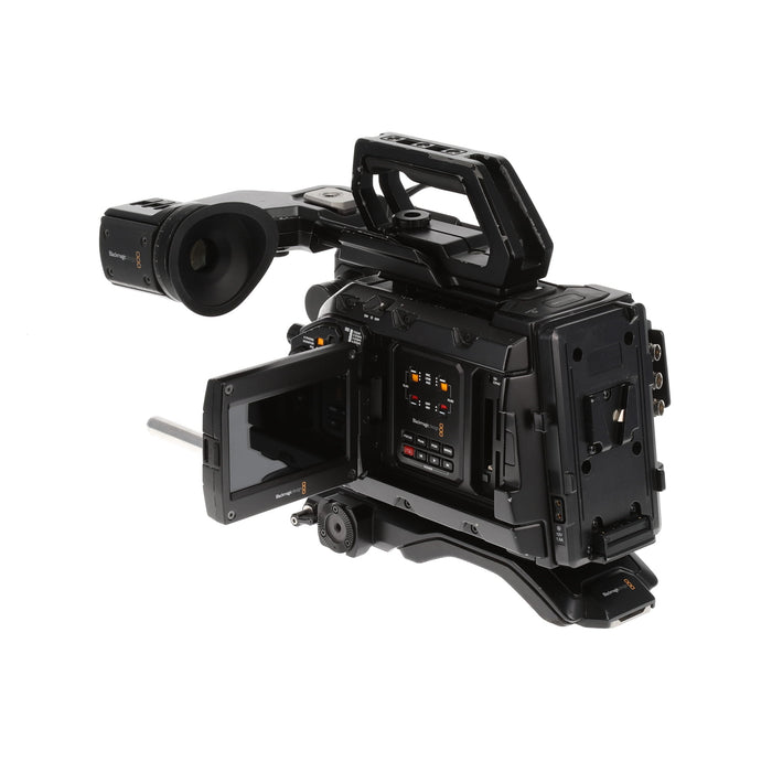 【中古品】BlackmagicDesign CINEURSAMUPRO46K Blackmagic URSA Mini Pro 4.6K（Viewfinder/Shoulder Kit付属）