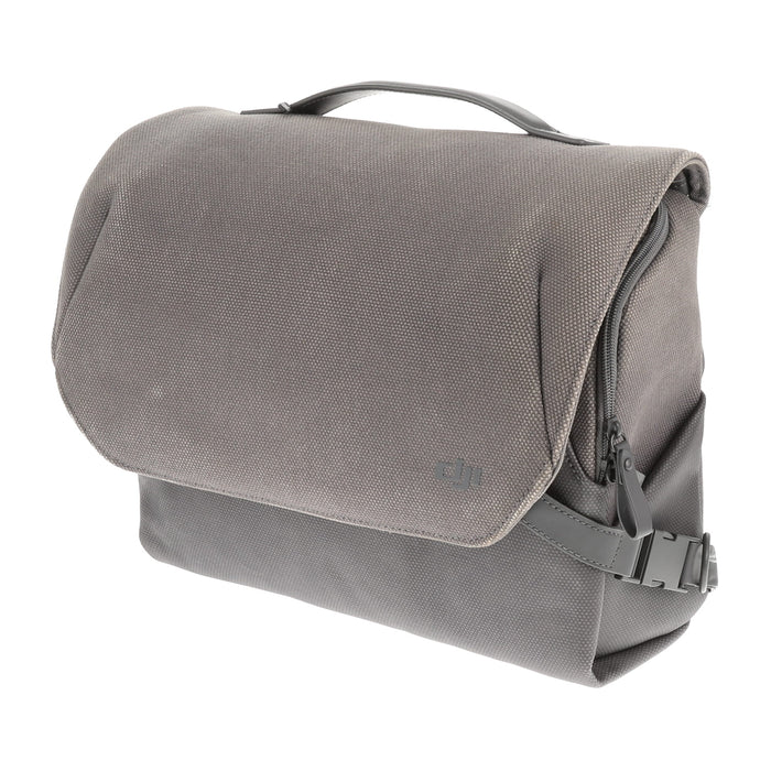 【中古品クリアランスセール】【中古品】DJI WM2626 DJI Mavic 3 Pro Cine Premium コンボ(DJI RC Pro付属)[内蔵リモートID対応/事前登録無し]