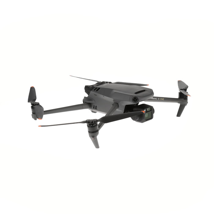 【中古品クリアランスセール】【中古品】DJI WM2626 DJI Mavic 3 Pro Cine Premium コンボ(DJI RC Pro付属)[内蔵リモートID対応/事前登録無し]