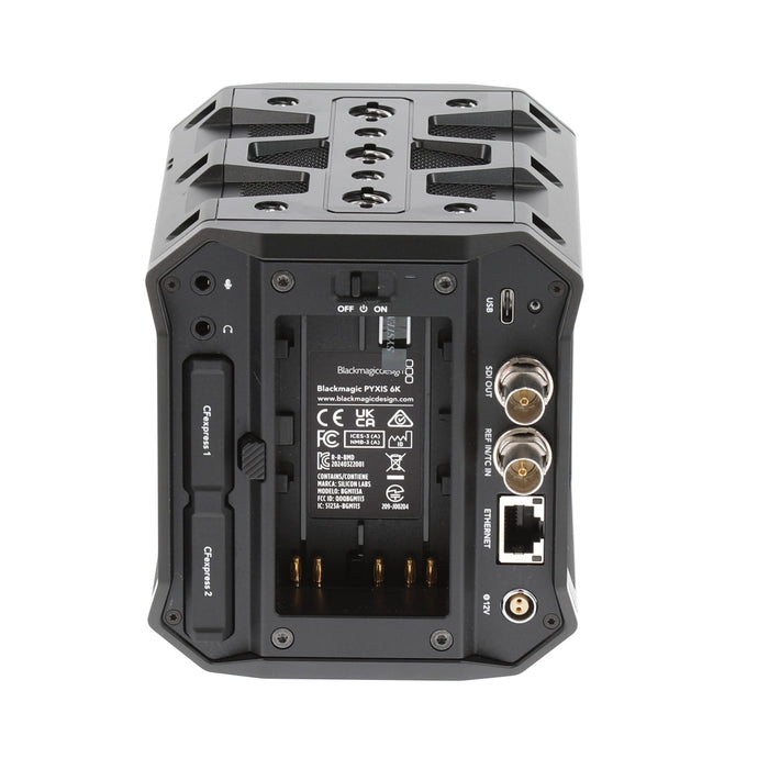 【中古品】BlackmagicDesign CINECAMCPYXA60LFL + CINEURSABB/AM Blackmagic PYXIS 6K Lマウントモデル（モニター付属）