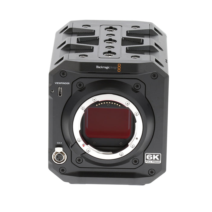 【中古品】BlackmagicDesign CINECAMCPYXA60LFL + CINEURSABB/AM Blackmagic PYXIS 6K Lマウントモデル（モニター付属）