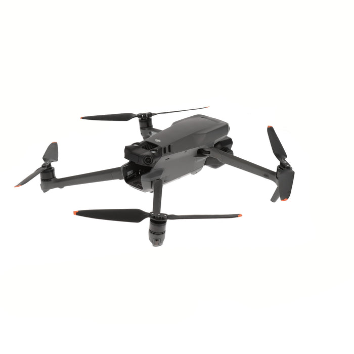 【中古品】DJI WM2626 DJI Mavic 3 Pro Cine Premium コンボ(DJI RC Pro付属)[内蔵リモートID対応/事前登録無し]