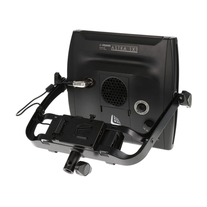 【中古品】LITEPANELS 936-1301 Astra 1×1 Bi-Color