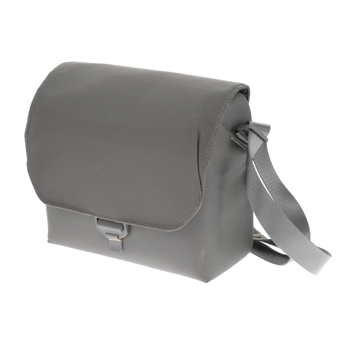 【中古品】DJI DP3232 DJI Air 3 Fly More Combo(DJI RC 2)[内蔵リモートID対応/事前登録無し]