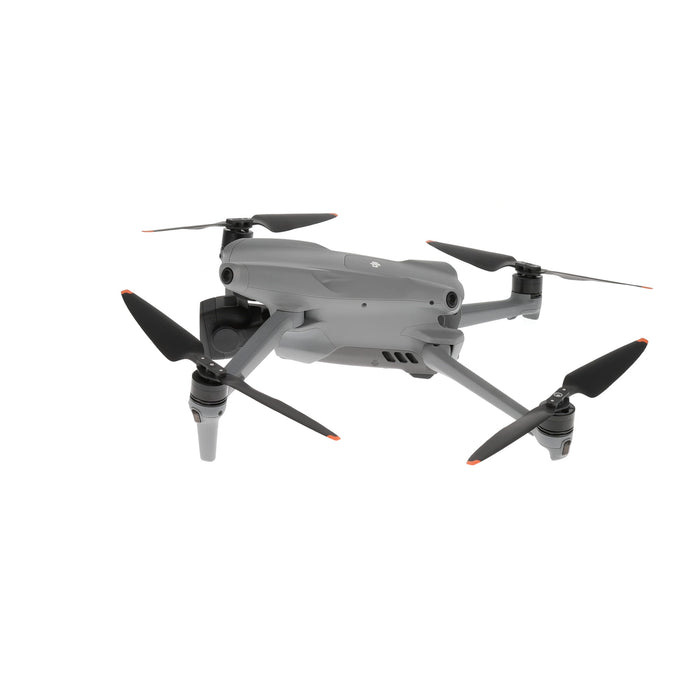【中古品】DJI DP3232 DJI Air 3 Fly More Combo(DJI RC 2)[内蔵リモートID対応/事前登録無し]