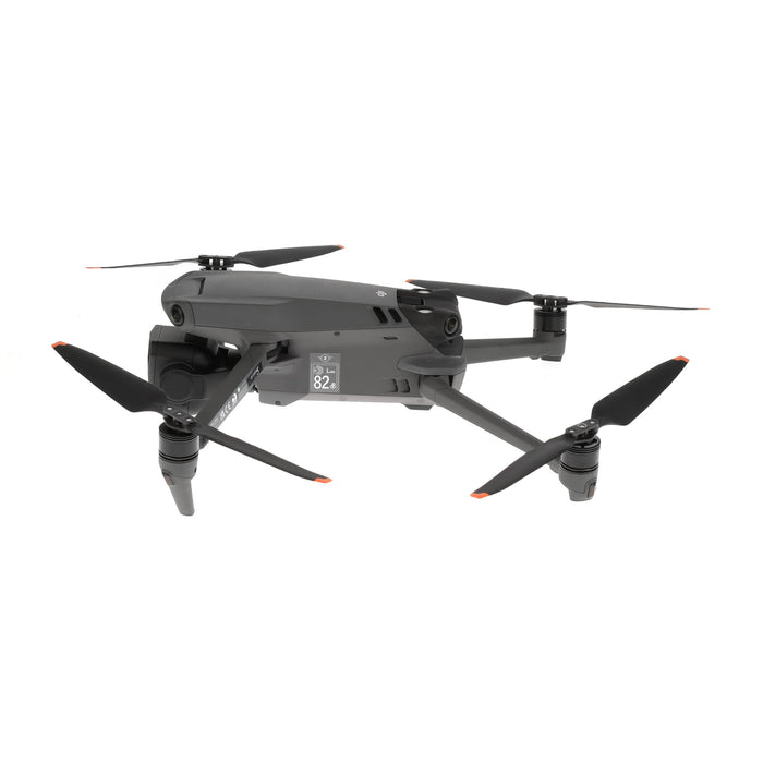 【中古品】DJI WM2623 DJI Mavic 3 Pro Fly More コンボ(DJI RC付属)[内蔵リモートID対応/事前登録無し]