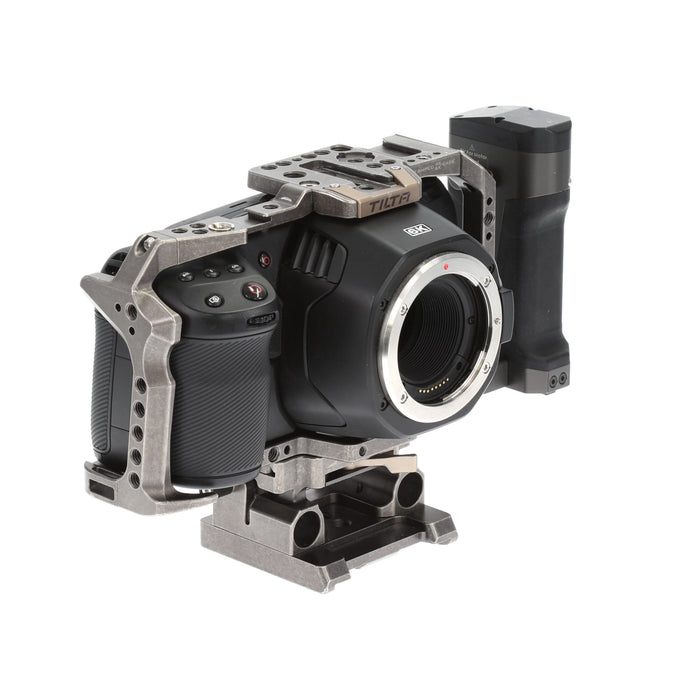 【中古品】BlackmagicDesign CINECAMPOCHDEF6K Blackmagic Pocket Cinema Camera 6K