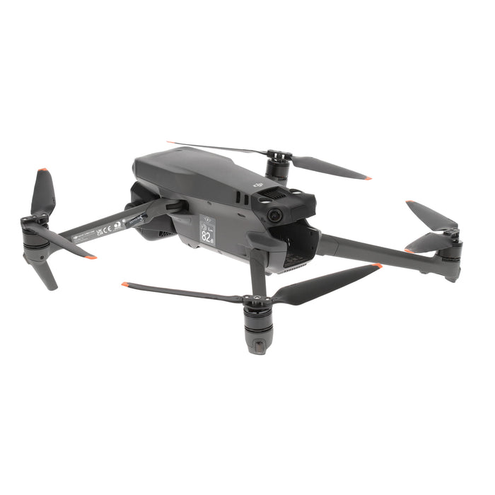 【決算セール2026】【中古品】DJI WM2626 DJI Mavic 3 Pro Cine Premium コンボ(DJI RC Pro付属)[内蔵リモートID対応/事前登録無し]