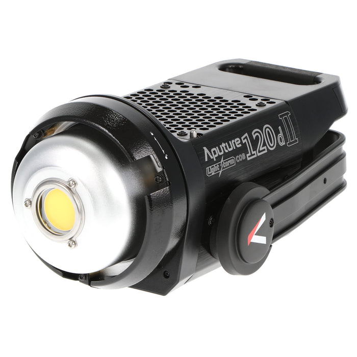 【中古品】Aputure APX0119A2W ライトストーム LS C120d II デイライト単色(5500K)