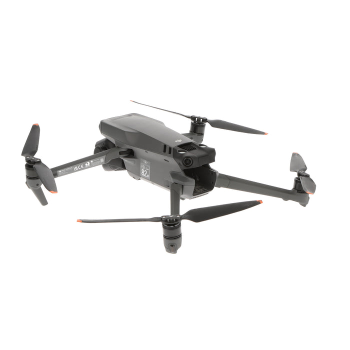 【決算セール2026】【中古品】DJI WM2626 DJI Mavic 3 Pro Cine Premium コンボ(DJI RC Pro付属)[内蔵リモートID対応/事前登録無し]