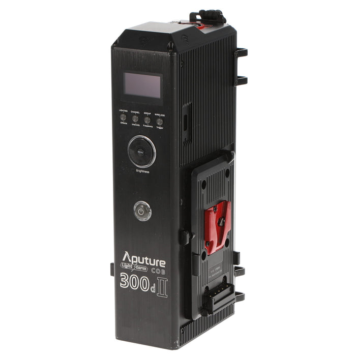【中古品】Aputure APV0129A2F ライトストーム LS C300d II デイライト単色(5600K)