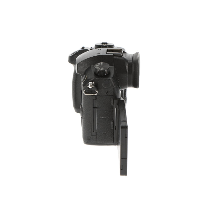 【中古品】Panasonic DC-GH5-K ミラーレス一眼カメラ GH5(ボディ)(ジャンク品)