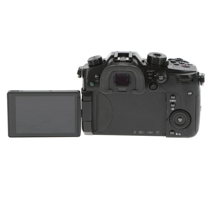 【中古品】Panasonic DC-GH5-K ミラーレス一眼カメラ GH5(ボディ)(ジャンク品)