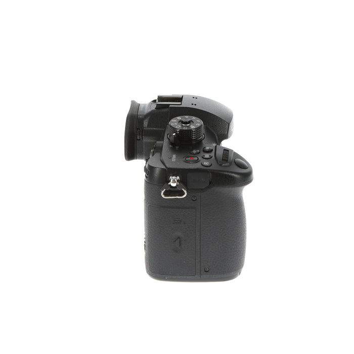 【中古品】Panasonic DC-GH5-K ミラーレス一眼カメラ GH5(ボディ)(ジャンク品)