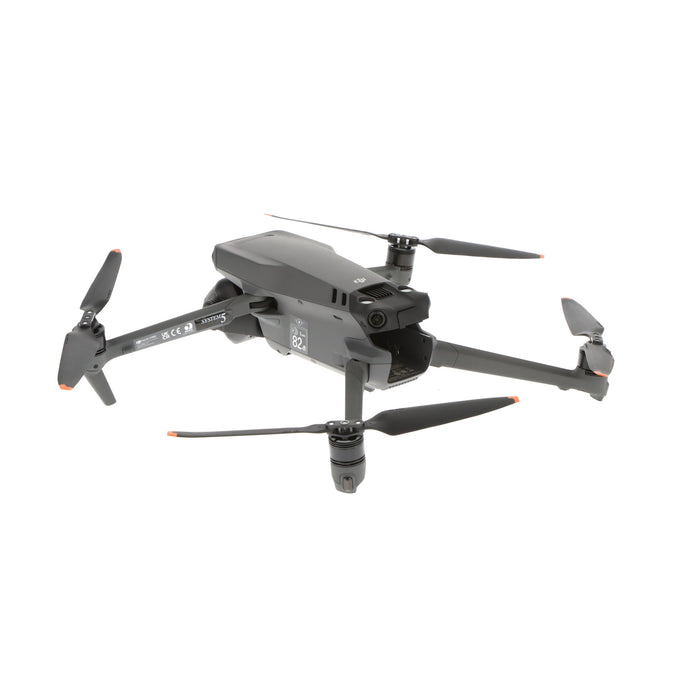 【中古品】DJI WM2624 DJI Mavic 3 Pro Fly More コンボ(DJI RC Pro付属)[内蔵リモートID対応/事前登録無し]