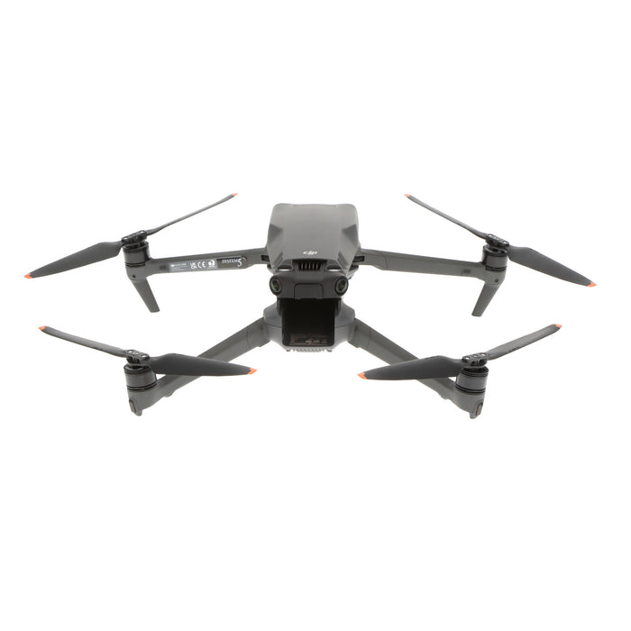 【中古品】DJI WM2624 DJI Mavic 3 Pro Fly More コンボ(DJI RC Pro付属)[内蔵リモートID対応/事前登録無し]