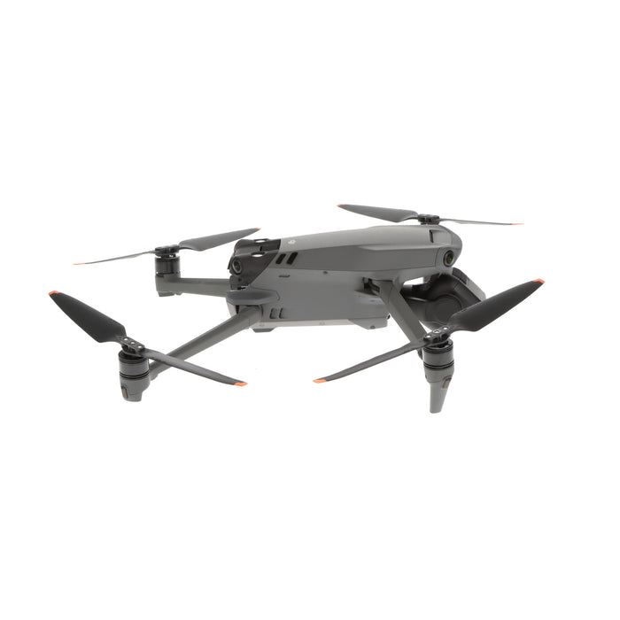【中古品】DJI WM2624 DJI Mavic 3 Pro Fly More コンボ(DJI RC Pro付属)[内蔵リモートID対応/事前登録無し]