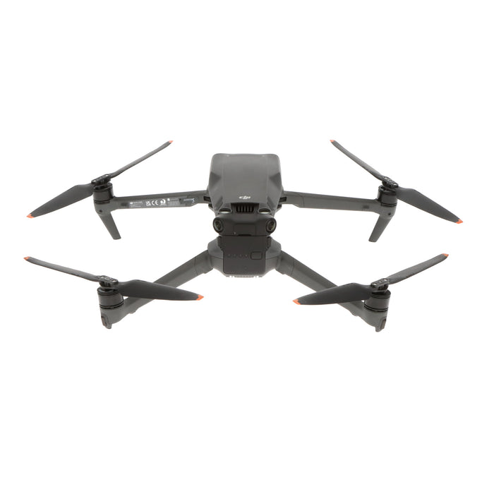 【中古品】DJI WM2624 DJI Mavic 3 Pro Fly More コンボ(DJI RC Pro付属)[内蔵リモートID対応/事前登録無し]