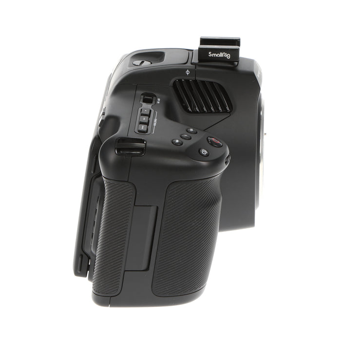 【中古品】BlackmagicDesign CINECAMPOCHDEF06P Blackmagic Pocket Cinema Camera 6K Pro
