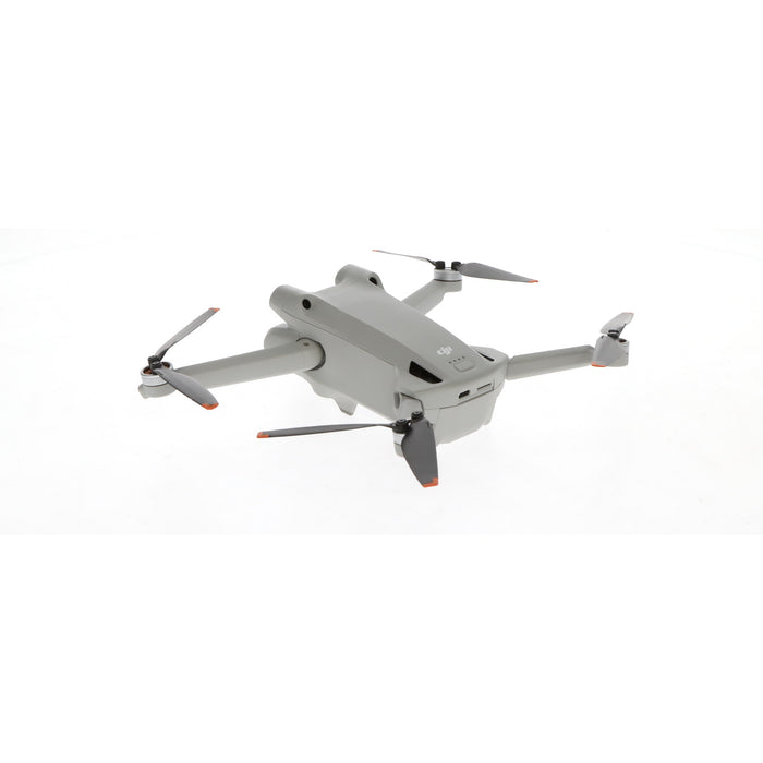 【中古品】DJI M16208 DJI Mini 3 Pro(DJI RC付属)[内蔵リモートID対応/事前登録無し]