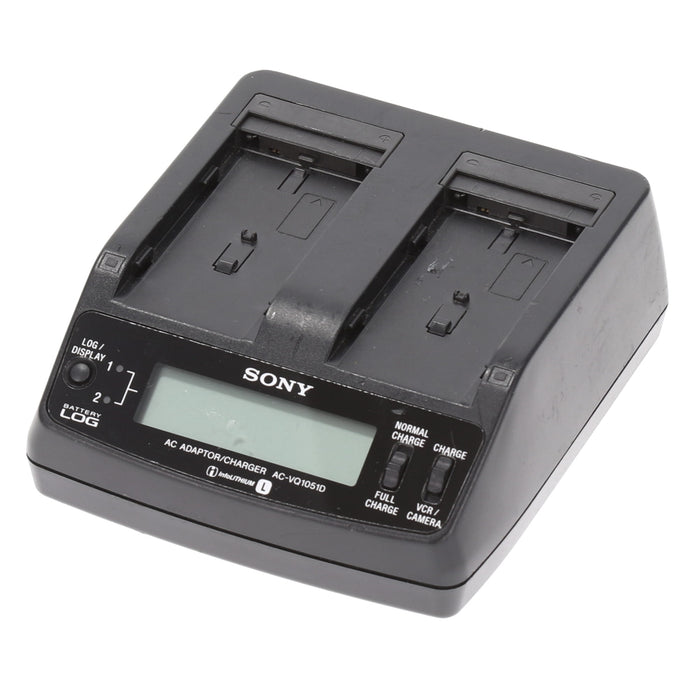 【中古品クリアランスセール】【中古品】SONY AC-VQ1051D ACアダプター/チャージャー(バッテリーパック2個付属)
