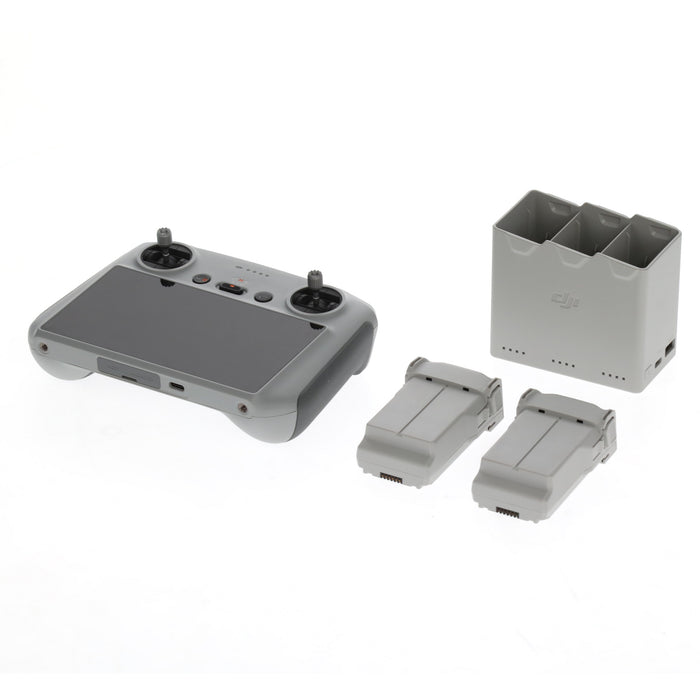 【中古品】DJI M16208 ＋ M16210 DJI Mini 3 Pro(DJI RC付属)(フライモアキット付属)[内蔵リモートID対応/事前登録無し]