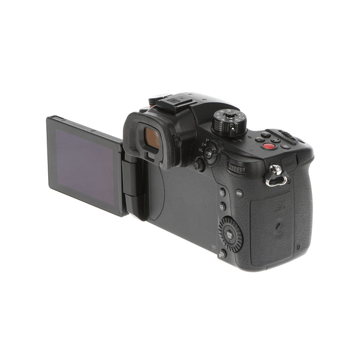 【中古品】Panasonic DC-GH5M2 デジタル一眼カメラ(ボディ)