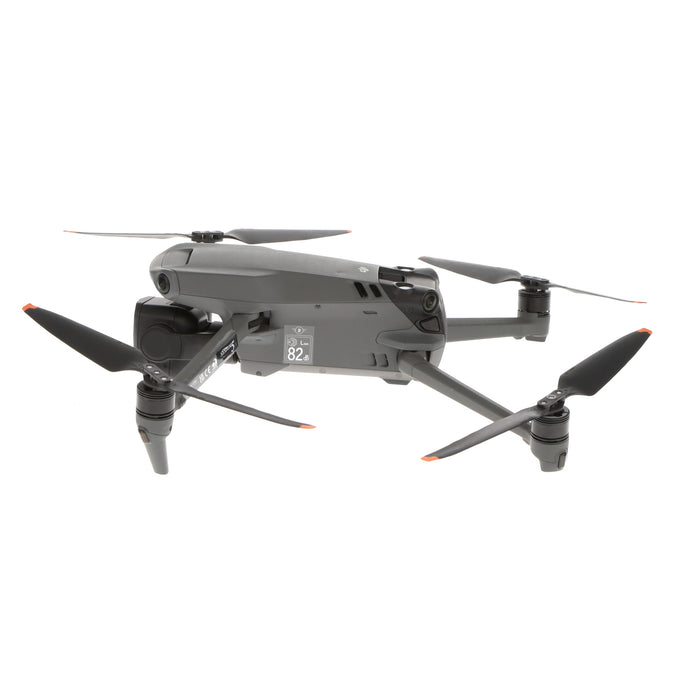 【中古品】DJI WM2624 DJI Mavic 3 Pro Fly More コンボ(DJI RC Pro付属)[内蔵リモートID対応/事前登録無し]
