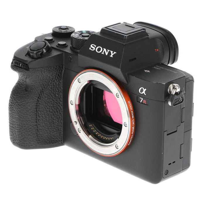 【中古品】SONY ILCE-7RM4 デジタル一眼カメラ α7R IV(ボディのみ)
