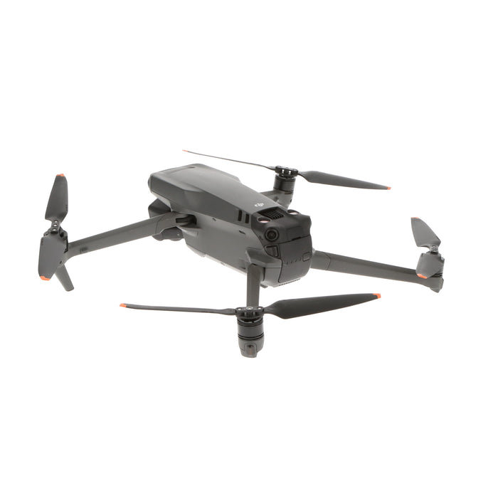 【中古品】DJI MA3CCC DJI Mavic 3 Cine Premium Combo(DJI RC Pro付属)[内蔵リモートID対応/事前登録無し]