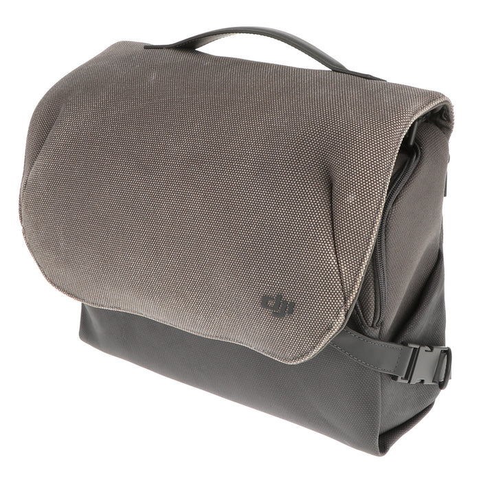 【中古品】DJI MA3FMC DJI Mavic 3 Fly More Combo(DJI RC付属)[内蔵リモートID対応/事前登録無し]