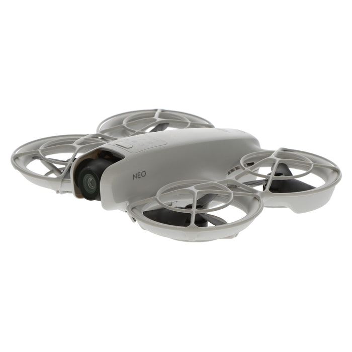 【中古品】DJI WB5222 DJI Neo Motion Fly More コンボ[内蔵リモートID対応/事前登録無し]