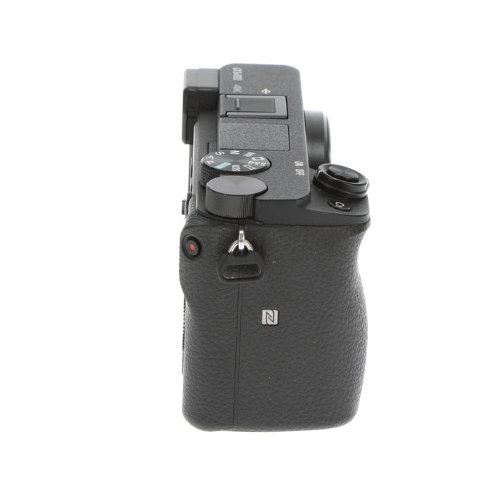 【中古品】SONY ILCE-6400 デジタル一眼カメラ α6400(ボディのみ)