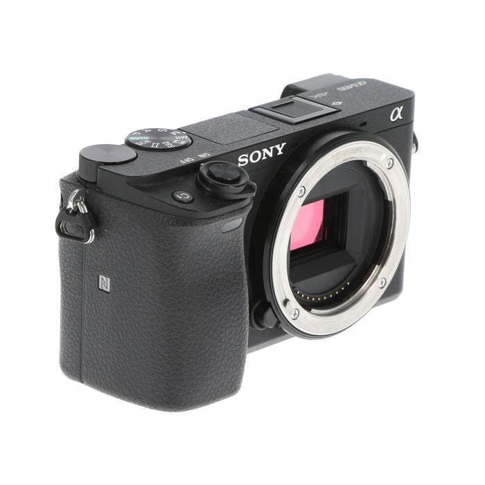 【中古品】SONY ILCE-6400 デジタル一眼カメラ α6400(ボディのみ)
