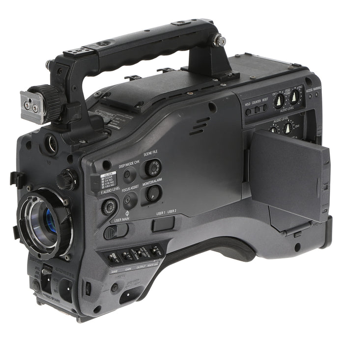 【中古品】Panasonic AG-HPX555 DVCPROHDメモリーカードカメラレコーダー(ジャンク品)