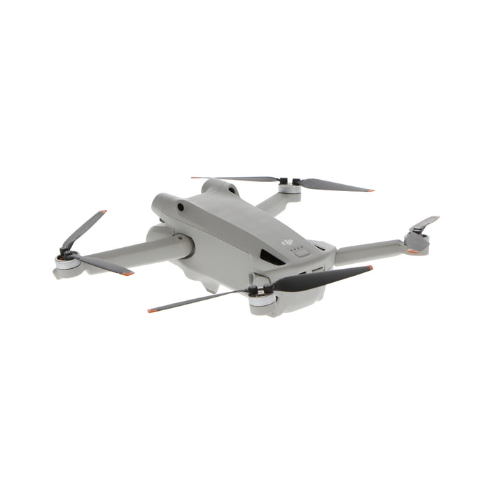 【中古品】DJI M16208 ＋ M16210 DJI Mini 3 Pro(DJI RC付属)(フライモアキット付属)[内蔵リモートID対応/事前登録無し]