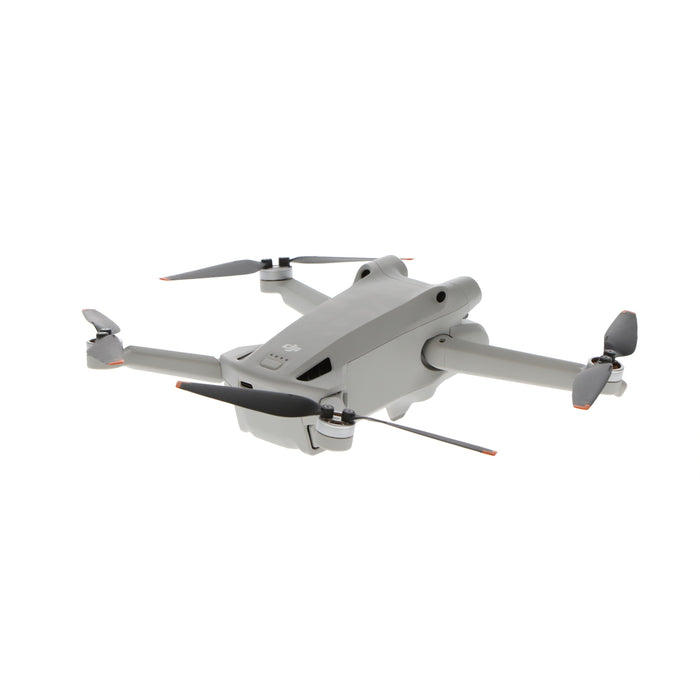 【中古品】DJI M16208 ＋ M16210 DJI Mini 3 Pro(DJI RC付属)(フライモアキット付属)[内蔵リモートID対応/事前登録無し]