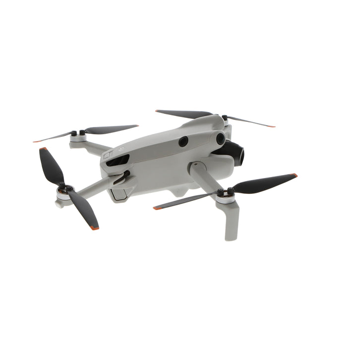 【中古品】DJI M14001 DJI Mini 4 Pro Fly MoreコンボPlus(DJI RC 2付属)[内蔵リモートID対応/事前登録無し]