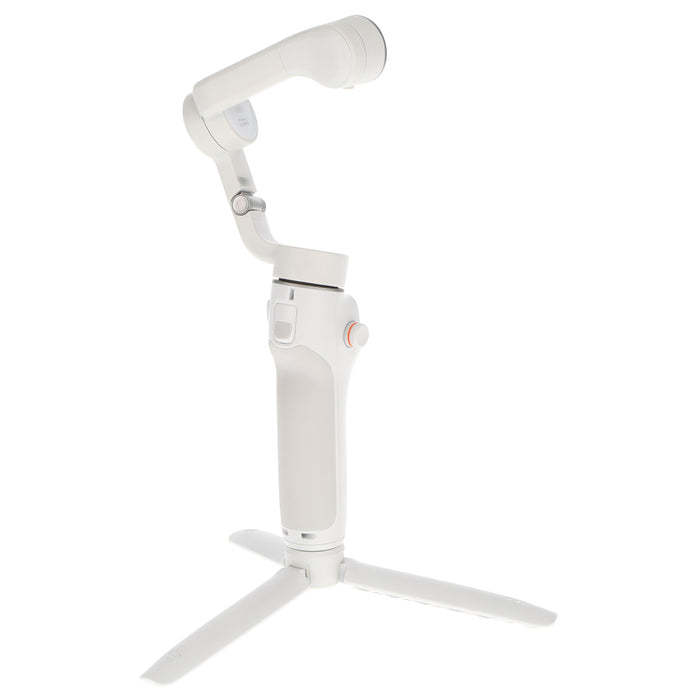 【中古品】DJI Osmo Mobile 6(プラチナ グレー) Osmo Mobile 6(プラチナ グレー)