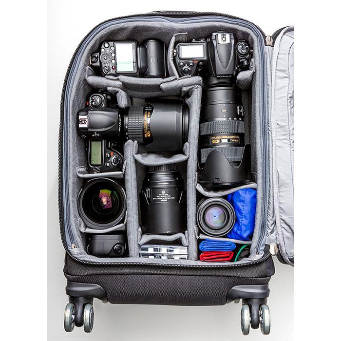 ThinkTANKphoto Airport Roller Derby エアポート・ローラーダービー