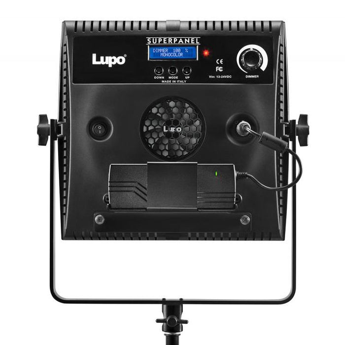 【生産完了】LUPO LUPO402D LEDパネルライト Superpanel 30 (5600K)